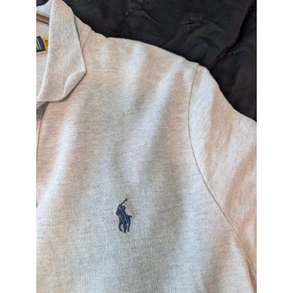 Ralph Lauren custom fit polo gray with navy blue logo size L